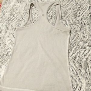 Lululemon Girls Size 7 Racer Back Tank Top